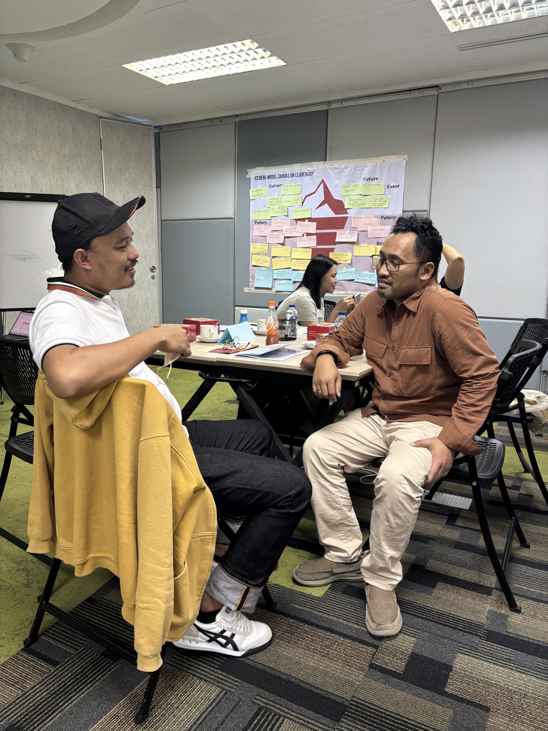 Otomatisasi administrasi HR dan sistem payroll digital untuk efisiensi biaya operasional